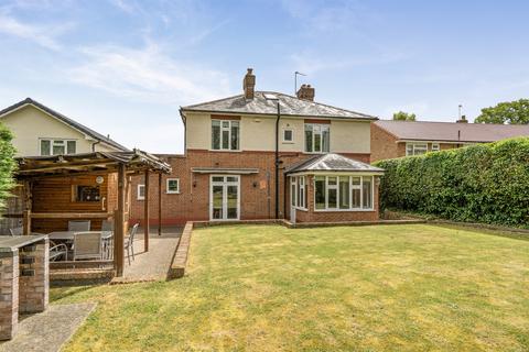 4 bedroom detached house for sale, Bycullah Avenue, Enfield