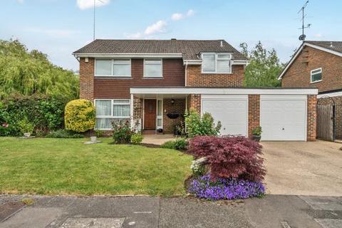 4 bedroom detached house for sale, Leighton Gardens, Maidenhead