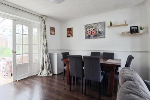 3 bedroom semi-detached house for sale, Parklands Road, Tonyrefail, Porth