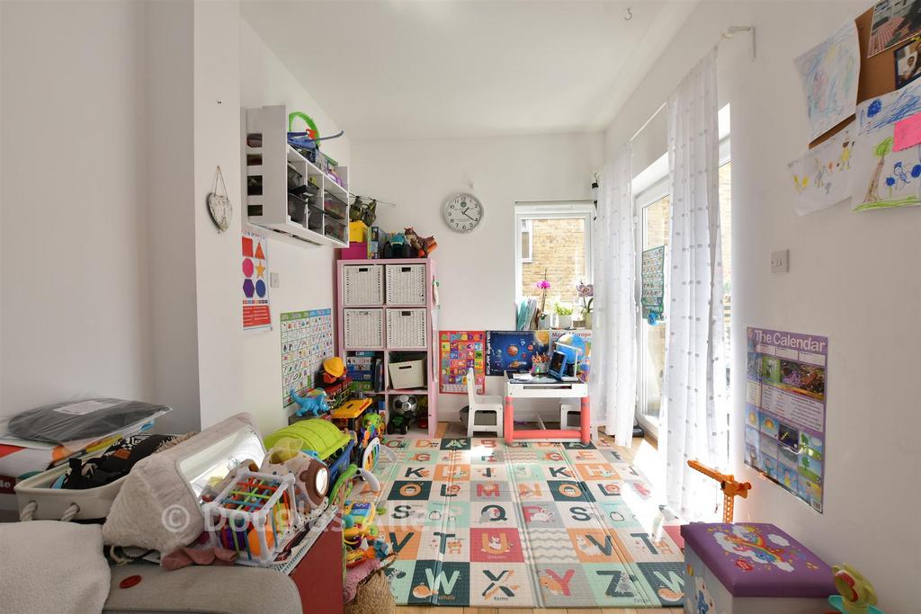 Lounge/Kitchen /Dining Room