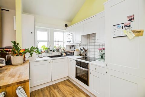 3 bedroom apartment for sale, Skircoat Moor Road, Halifax