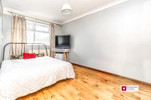 2 bedroom flat for sale, Ringwood Road, Walthamstow, London, E17