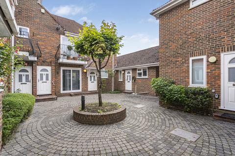 undefined, Cherry Tree Close, Farnham, Surrey, GU9
