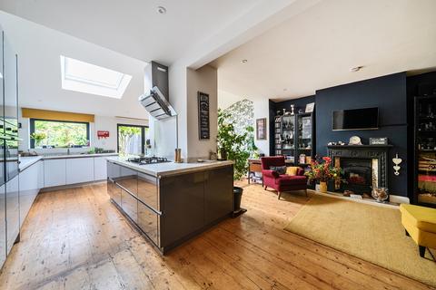3 bedroom terraced house for sale, Heyford Avenue, Bristol BS5