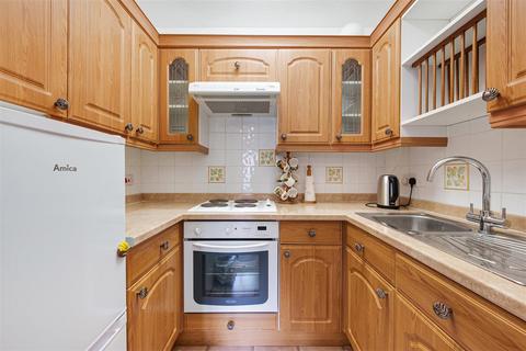 undefined, Oulton Court, Warrington WA4