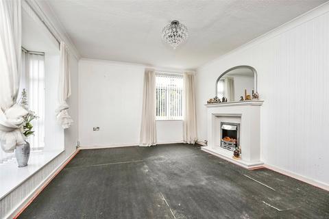 2 bedroom flat for sale, Endbutt Lane, Crosby, Merseyside, L23
