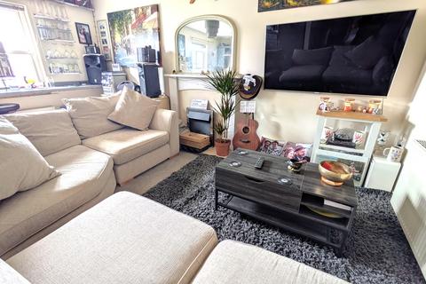 1 bedroom flat for sale, Carlyon Road, St. Austell PL25