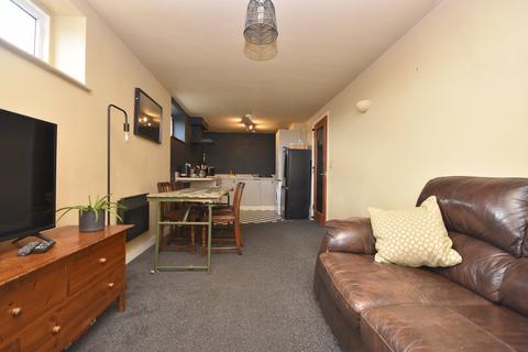 2 bedroom flat for sale, 50-51 Trinity Square, Margate