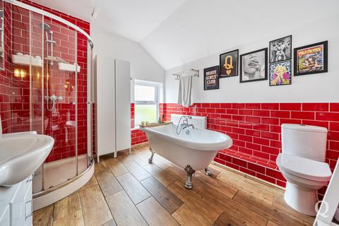 2 bedroom terraced house for sale, Canterbury Road, Sittingbourne, Kent, ME10