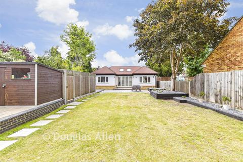 5 bedroom chalet for sale, Townmead Road, Waltham Abbey, Essex
