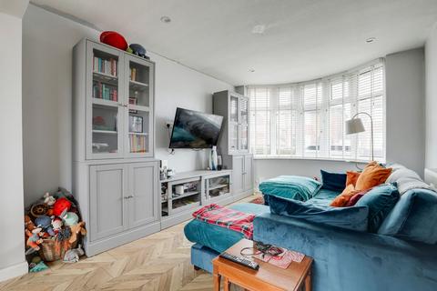 3 bedroom detached house for sale, St. Austell Drive, Nottingham NG11