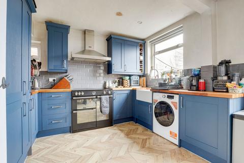 3 bedroom detached house for sale, St. Austell Drive, Nottingham NG11