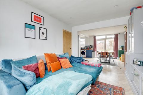 3 bedroom detached house for sale, St. Austell Drive, Nottingham NG11