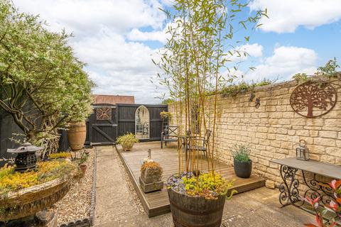 2 bedroom terraced house for sale, Kington St. Michael