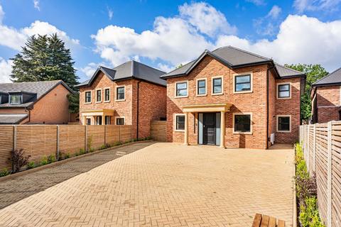 undefined, Pipers Green Lane, Edgware, HA8