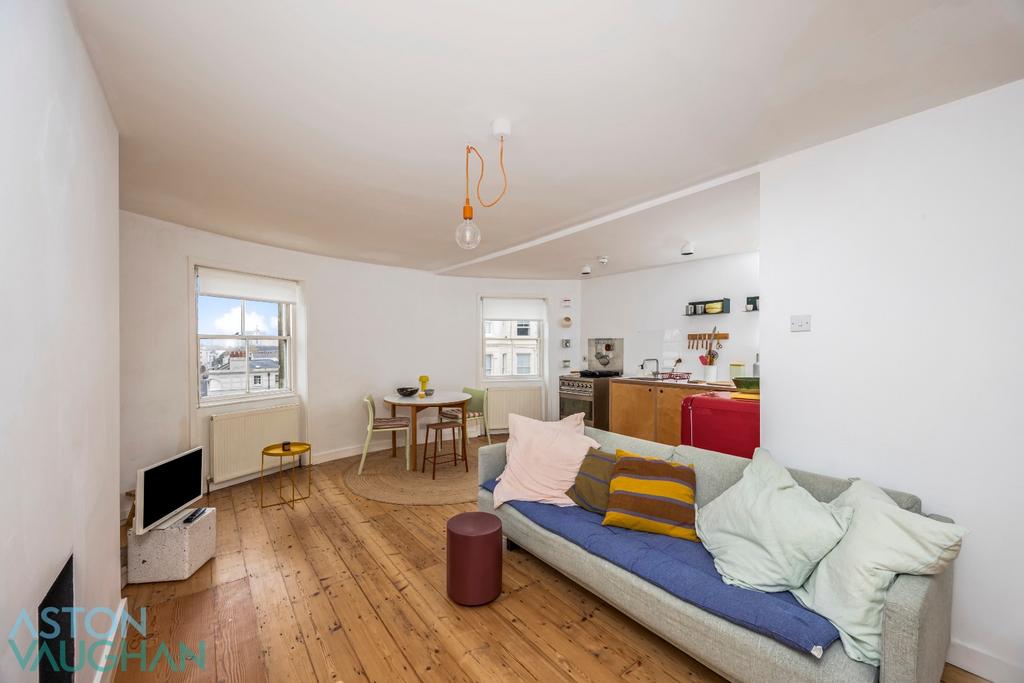 20 Eaton Place, East Sussex BN2 - View 4