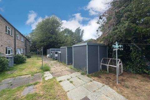 1 bedroom apartment for sale, Edenside Road, Bookham, Bookham
