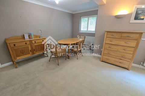3 bedroom flat for sale, Avalon, Poole BH14