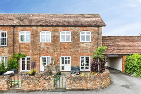 2 bedroom end of terrace house for sale, Gilbert Scott Mews, South Horrington Village, Wells