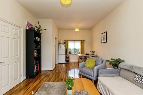 2 bedroom end of terrace house for sale, Gilbert Scott Mews, South Horrington Village, Wells