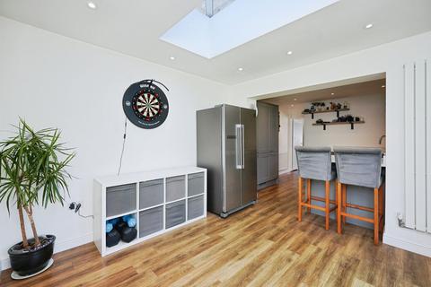 3 bedroom semi-detached house for sale, Brentwood, Ashford, TN23 5