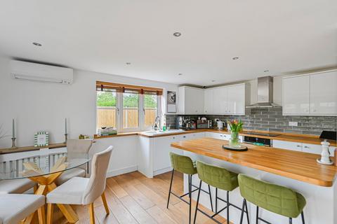3 bedroom semi-detached house for sale, Church Lane, Waltham, Canterbury, Kent, CT4