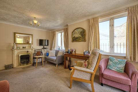 1 bedroom retirement property for sale, Queen Street, Ramsgate, Kent, CT11