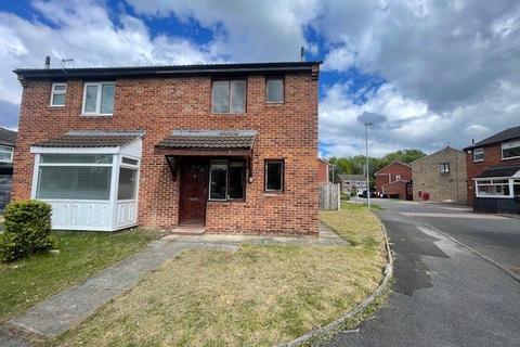 Semi-detached house - Nairnhead Close, Hemlington, Middlesbrough, North Yorkshire, TS8
