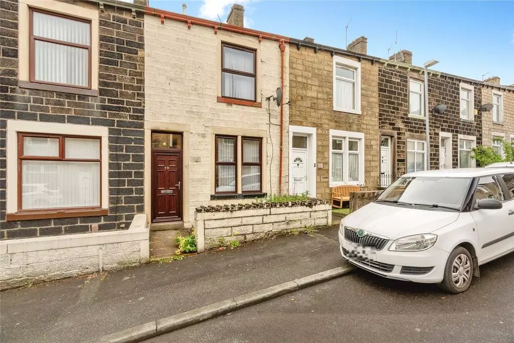 Edward Street, Nelson, Lancashire, BB9 3 bed terraced house for