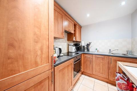 undefined, Singapore Road, Ealing, London, W13
