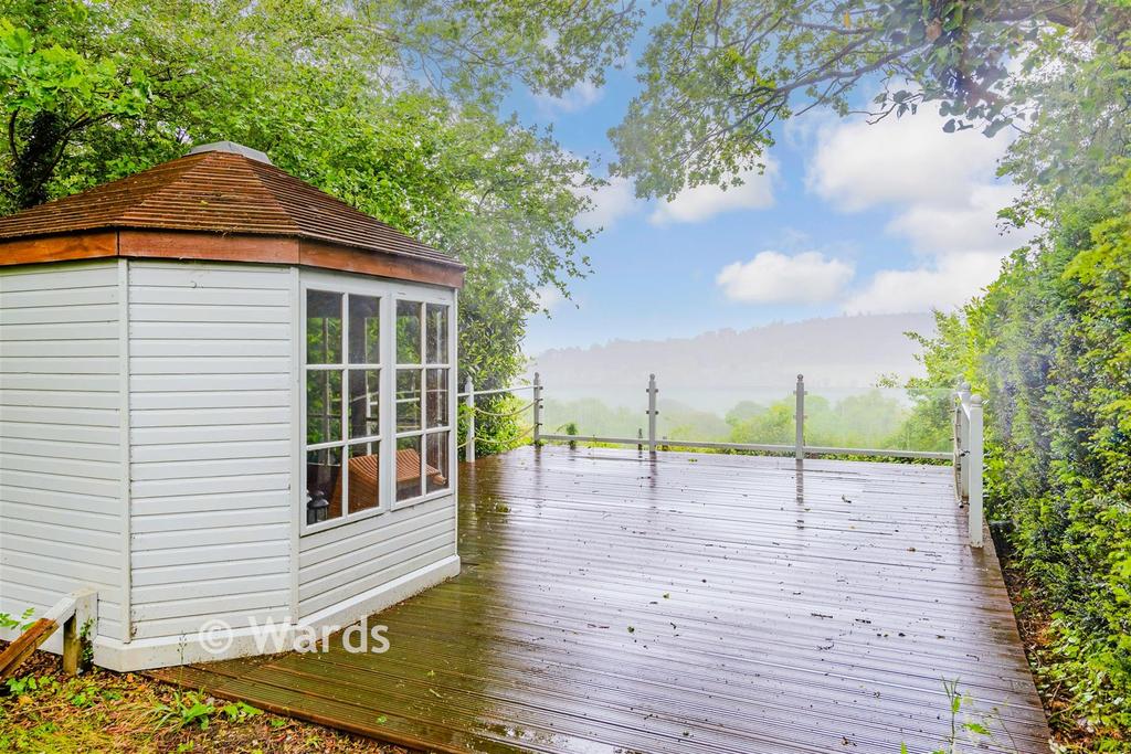 Patio / Decking