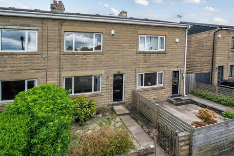 3 bedroom terraced house for sale, Parkside Road, Farsley, Pudsey, West Yorkshire, LS28