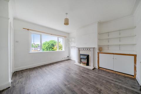 3 bedroom terraced house for sale, Parkside Road, Farsley, Pudsey, West Yorkshire, LS28