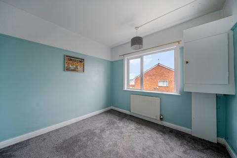 3 bedroom terraced house for sale, Parkside Road, Farsley, Pudsey, West Yorkshire, LS28