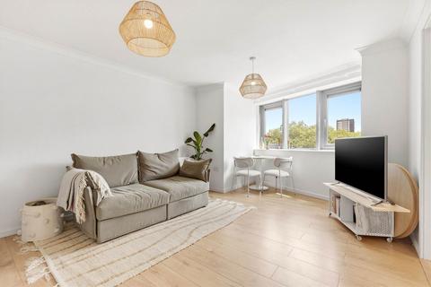 1 bedroom flat for sale, Muir Road, London E5