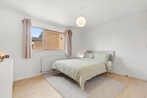 1 bedroom flat for sale, Muir Road, London E5