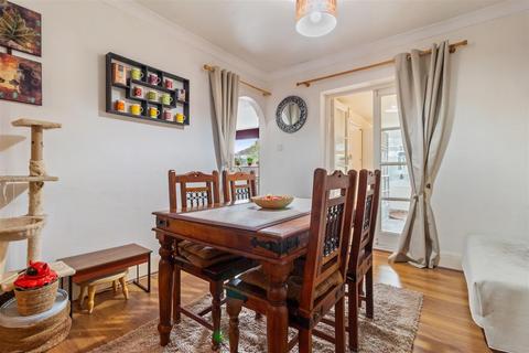 4 bedroom house for sale, Balcombe Avenue, Worthing
