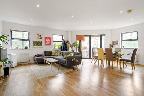 2 bedroom apartment for sale, Quaker Street, London, E1