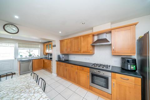 5 bedroom detached house for sale, Poppy Drive, Walsall WS5