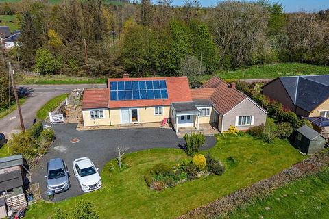 4 bedroom detached bungalow for sale, The Shieling, Nether Huntlywood, Earlston TD4 6BB