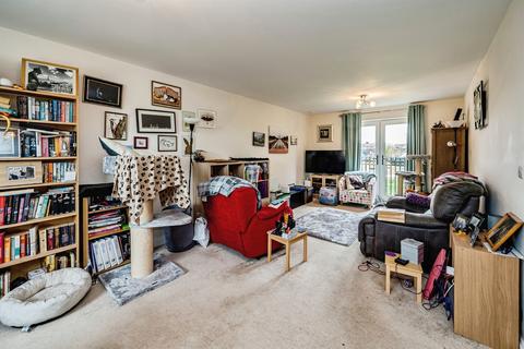 2 bedroom apartment for sale, Quercetum Close, Aylesbury