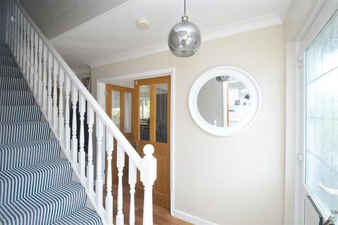 3 bedroom detached bungalow for sale, Alexandra Road, Cowes