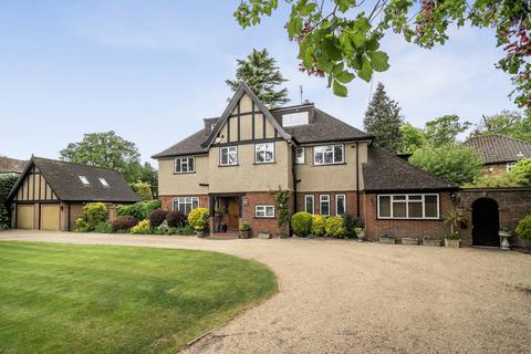 6 bedroom detached house for sale, Copthorne Road, Croxley Green, Hertfordshire