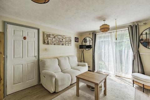 2 bedroom ground floor flat for sale, Hanson Road, Newhaven