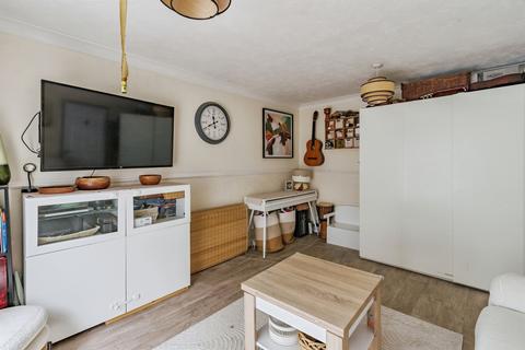 2 bedroom ground floor flat for sale, Hanson Road, Newhaven