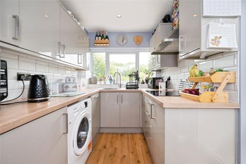 2 bedroom end of terrace house for sale, Woolston Road, Netley Abbey, Southampton, Hampshire, SO31