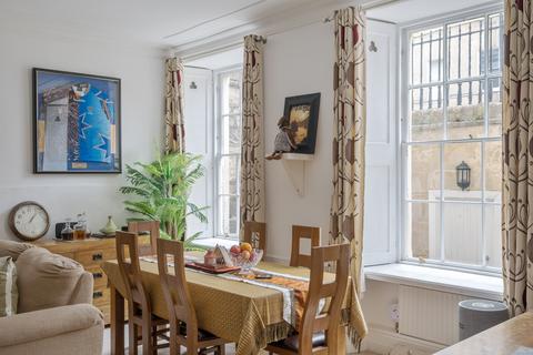2 bedroom flat for sale, Portland Place, Bath, BA1