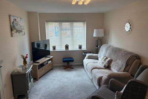 1 bedroom apartment for sale, Clarence Road, Fleet GU51