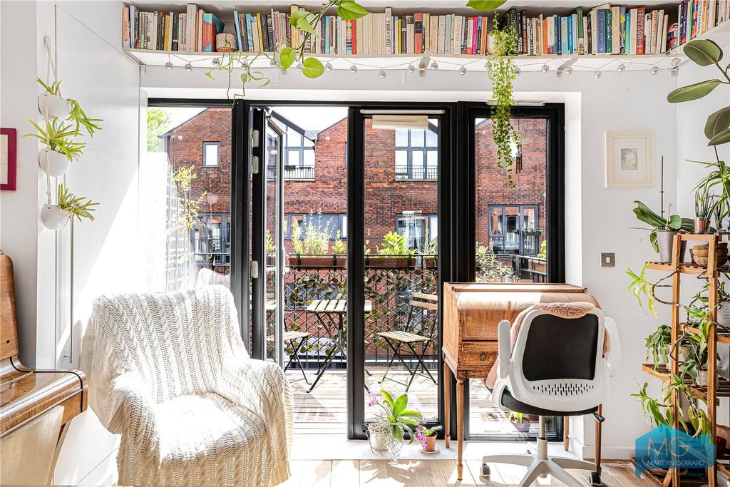 Leverton Close, London, N22, London
