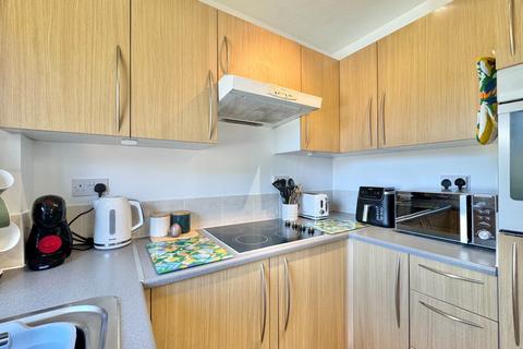 1 bedroom retirement property for sale, Linden Court, Park Gate